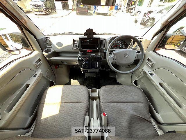 Suzuki EVERY 2022-03 6993460-1