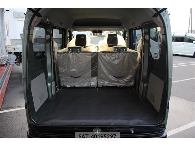 Suzuki EVERY 2025-10 6993458-5