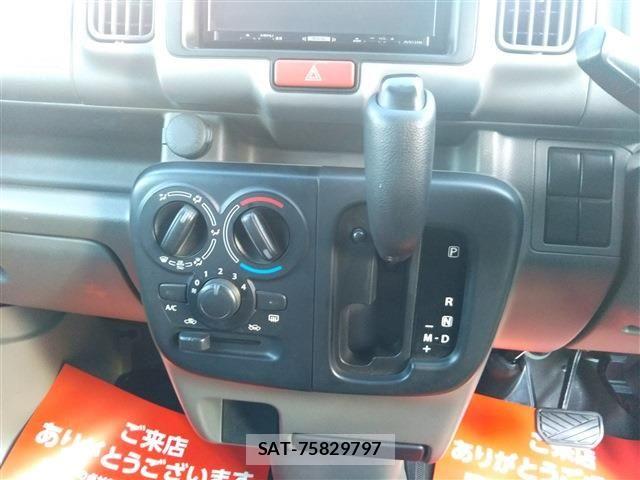 Suzuki EVERY 2015-03 6993465-9