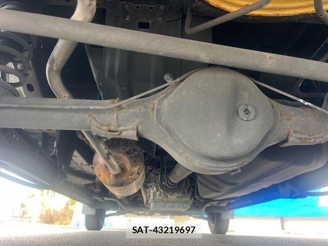 Suzuki EVERY 2021-06 7020437-17