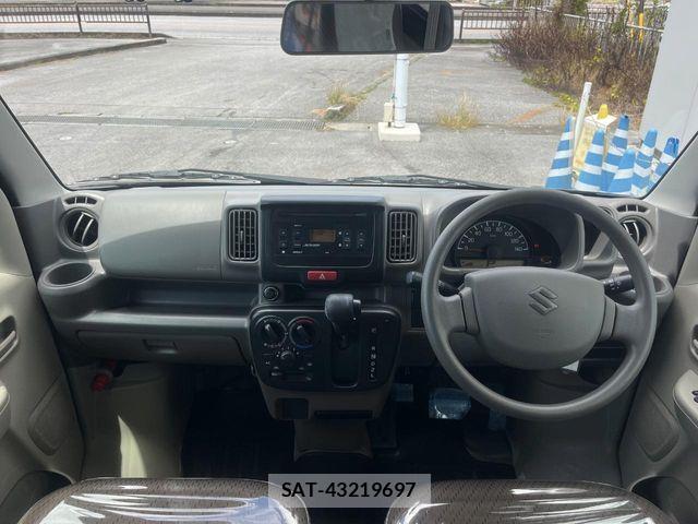 Suzuki EVERY 2021-06 7020437-1