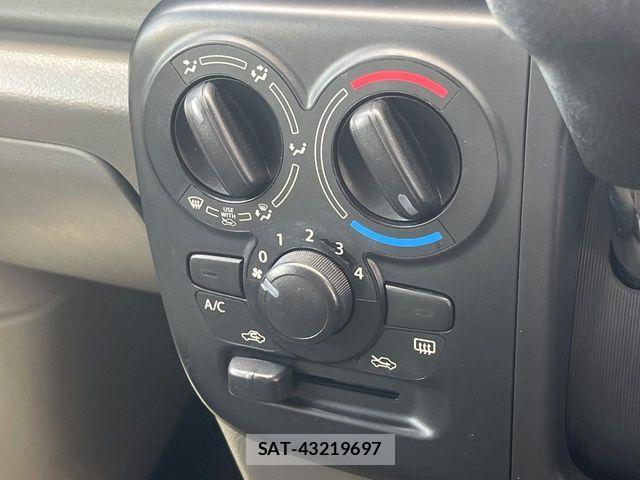 Suzuki EVERY 2021-06 7020437-5