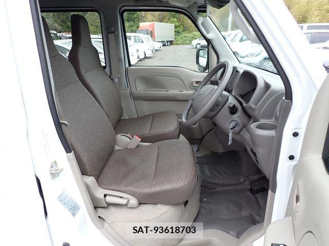 Suzuki EVERY 2022-02 7020439-4