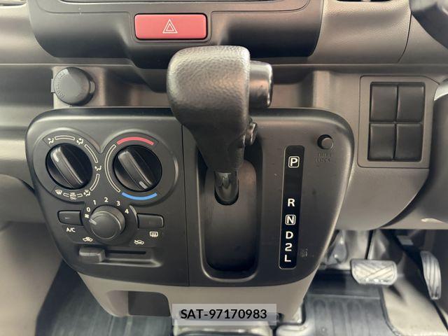 Suzuki EVERY 2020-03 7020441-17
