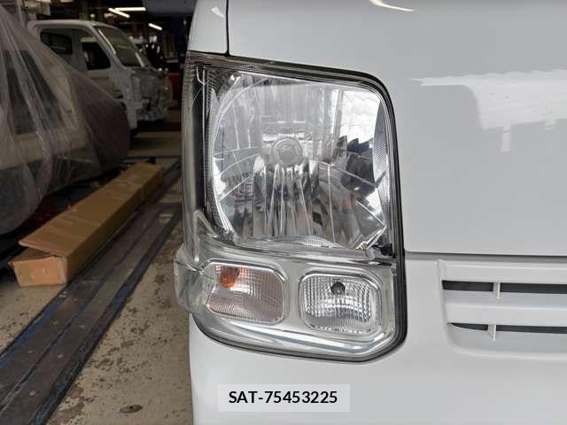 Suzuki EVERY 2017-03 7020442-9