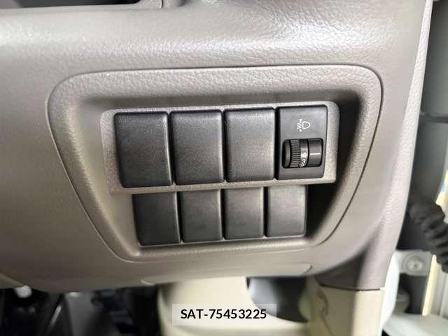 Suzuki EVERY 2017-03 7020442-18
