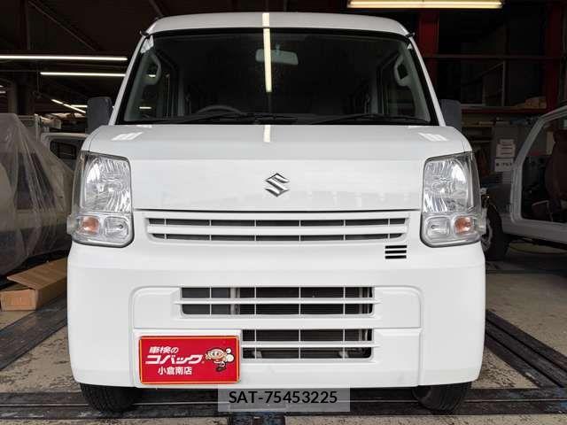 Suzuki EVERY 2017-03 7020442-1