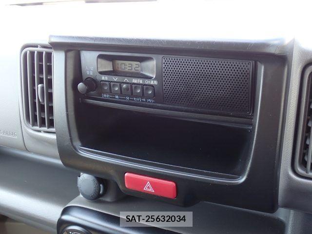 Suzuki EVERY 2022-02 7020438-8