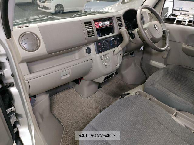 Suzuki EVERY 2011-03 7020443-9