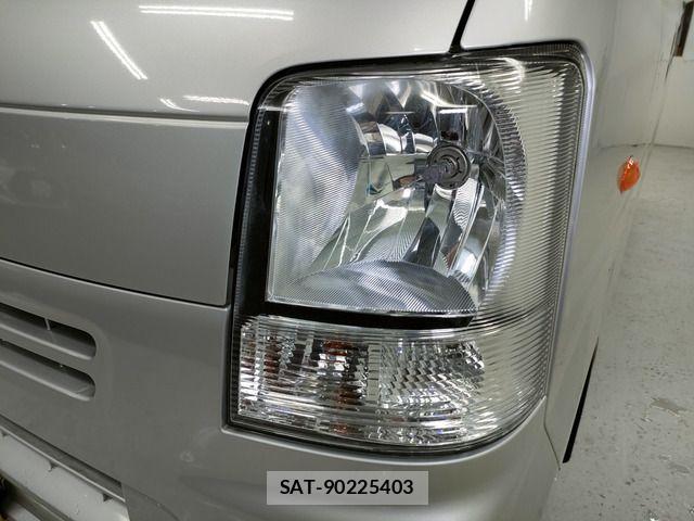 Suzuki EVERY 2011-03 7020443-18