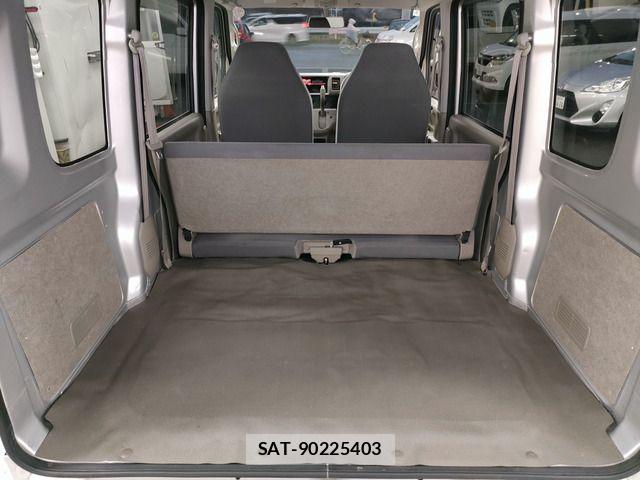 Suzuki EVERY 2011-03 7020443-7