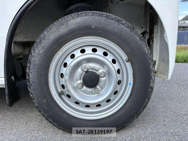 Suzuki EVERY 2018-11 7058463-9
