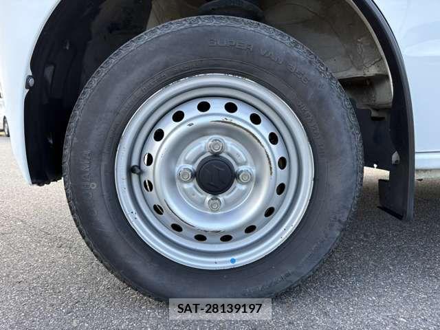 Suzuki EVERY 2018-11 7058463-12