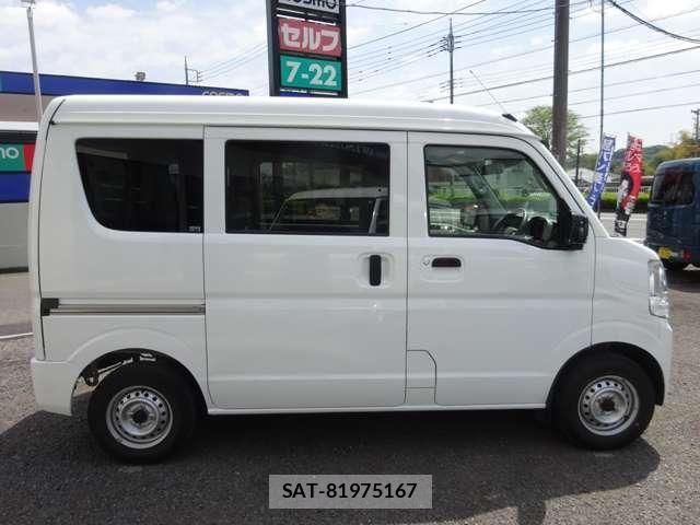 Suzuki EVERY 2022-01 7058461-11