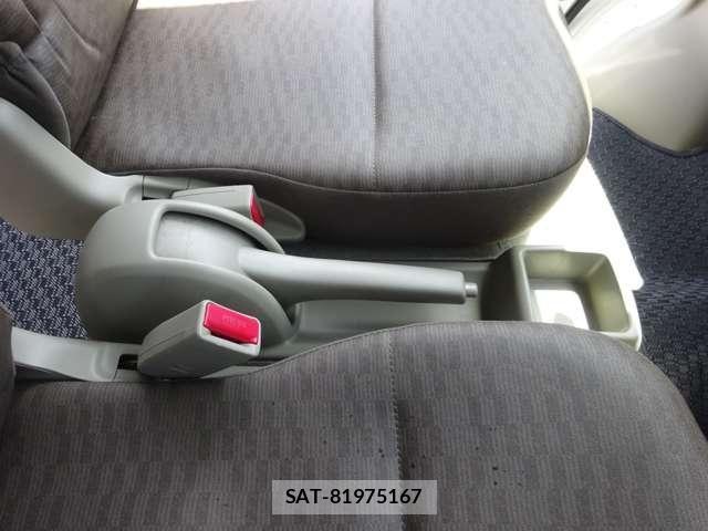 Suzuki EVERY 2022-01 7058461-27
