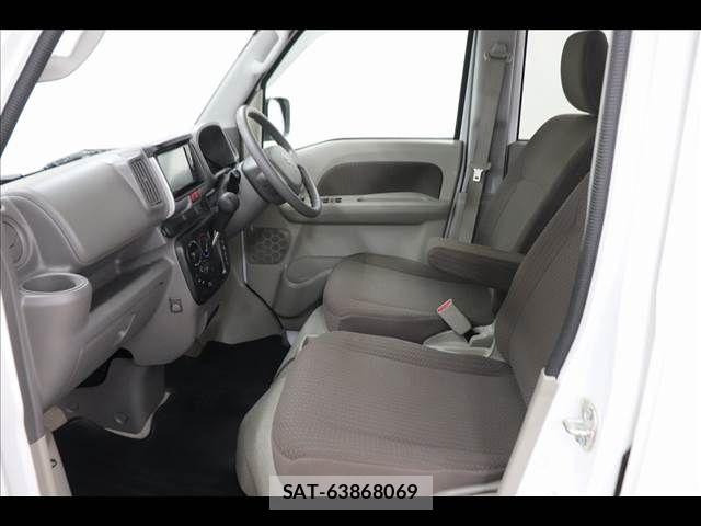Suzuki EVERY 2019-10 7058459-11