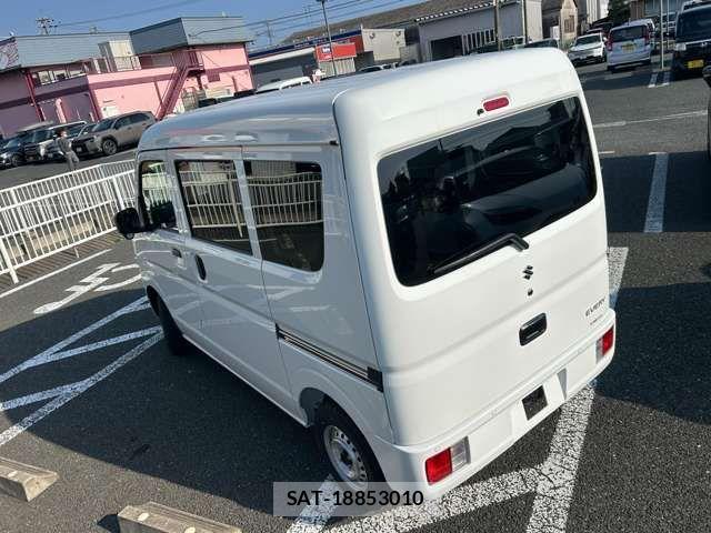 Suzuki EVERY 2026-03 7058453-12