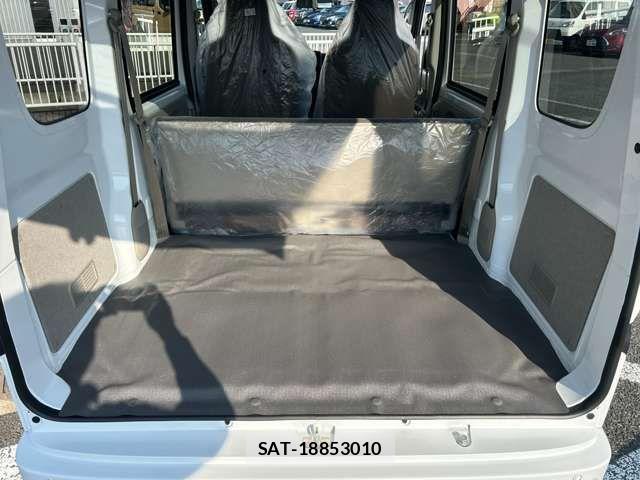 Suzuki EVERY 2026-03 7058453-14