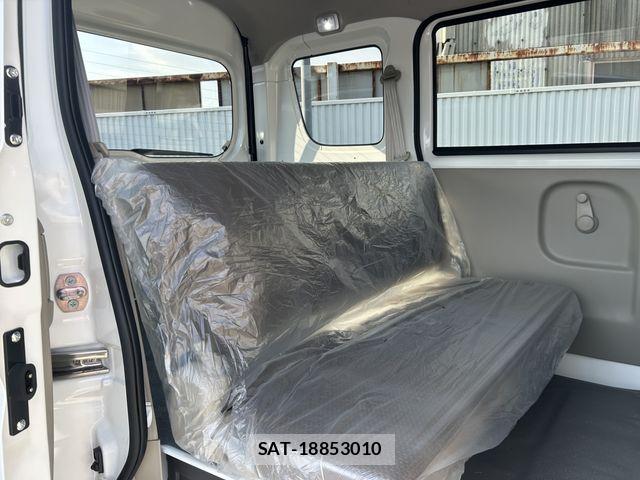 Suzuki EVERY 2026-03 7058453-28