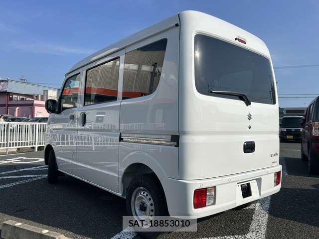 Suzuki EVERY 2026-03 7058453-4