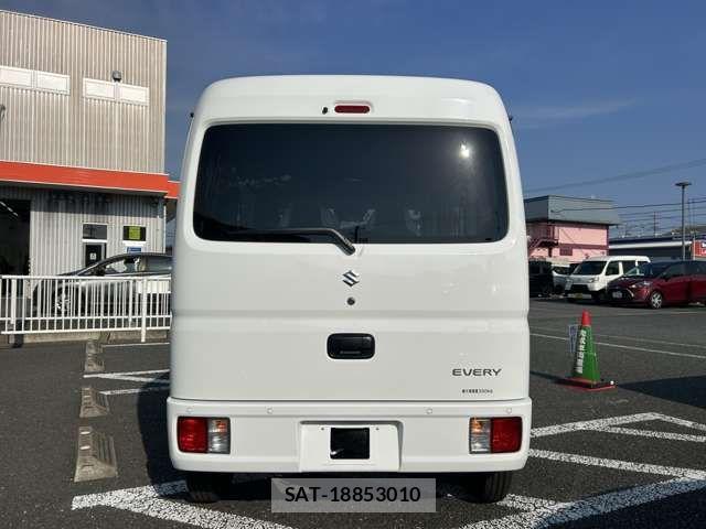 Suzuki EVERY 2026-03 7058453-5