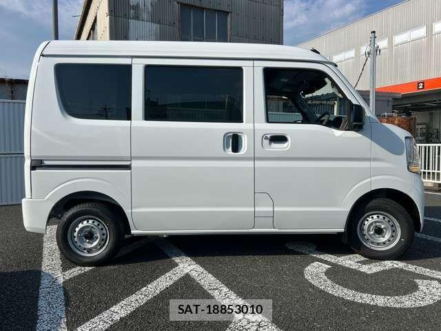 Suzuki EVERY 2026-03 7058453-7