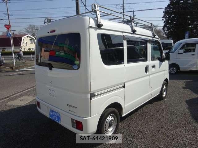 Suzuki EVERY 2020-02 7058462-10