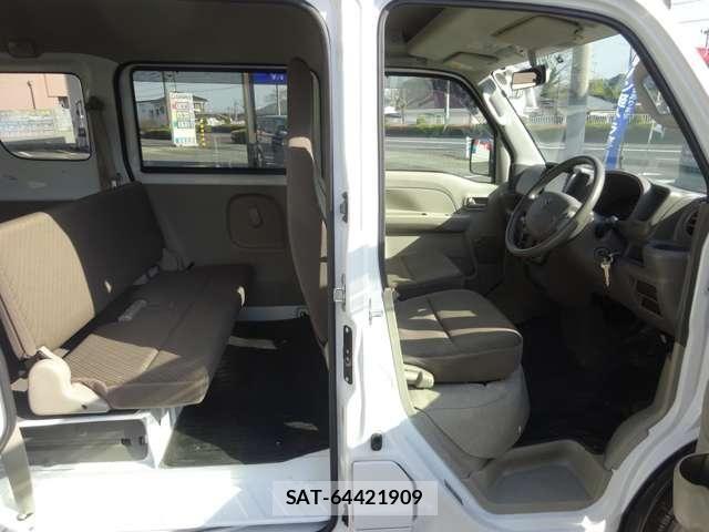 Suzuki EVERY 2020-02 7058462-12