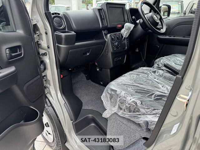 Suzuki EVERY 2026-05 7058456-22