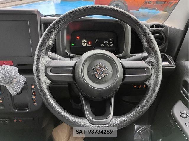 Suzuki EVERY 2026-05 7058454-11