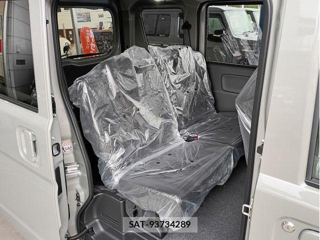 Suzuki EVERY 2026-05 7058454-5