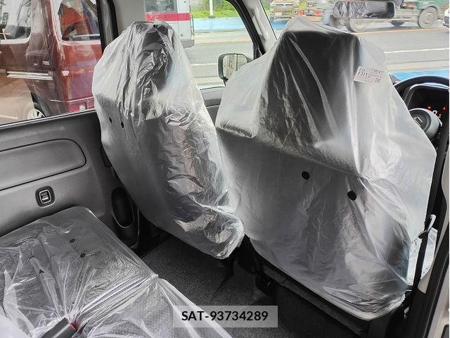Suzuki EVERY 2026-05 7058454-6