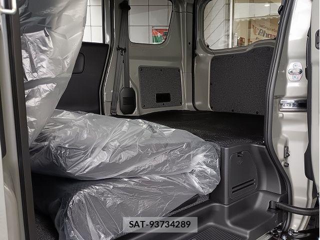 Suzuki EVERY 2026-05 7058454-8