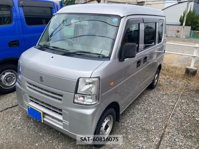 Suzuki EVERY 2012-11 7218255-0
