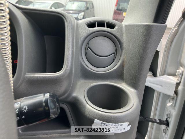 Suzuki EVERY 2020-02 7218272-8