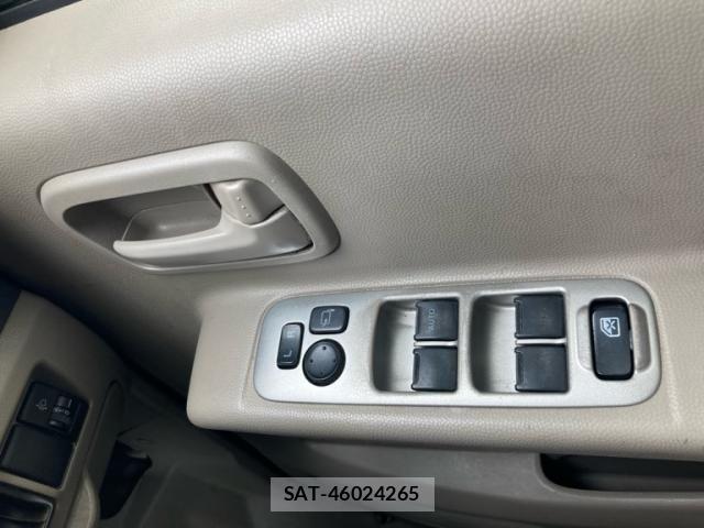 Suzuki EVERY 2010-03 7218252-22