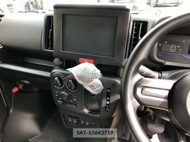 Suzuki EVERY 2026-05 7218295-23