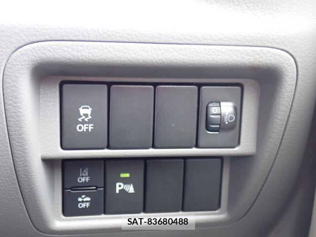 Suzuki EVERY 2024-11 7218288-18