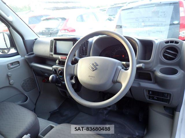 Suzuki EVERY 2024-11 7218288-1