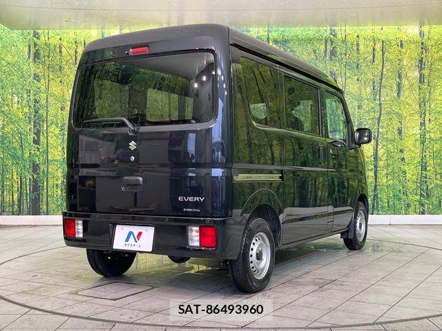 Suzuki EVERY 2024-12 7218290-15