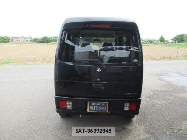 Suzuki EVERY 2010-12 7218256-10