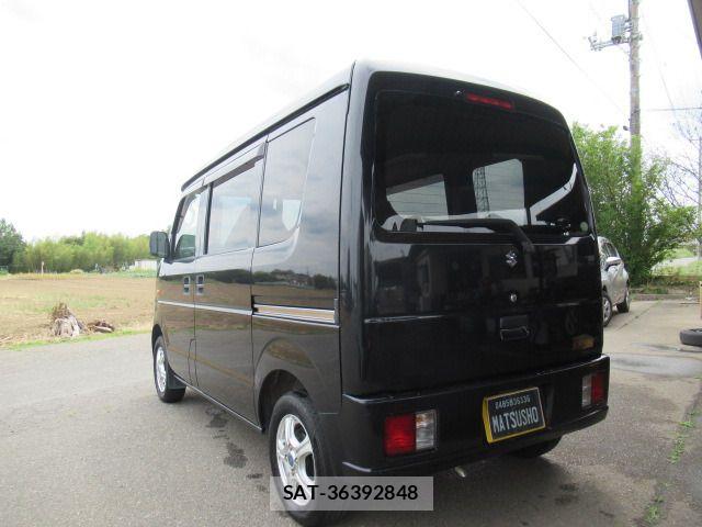Suzuki EVERY 2010-12 7218256-12