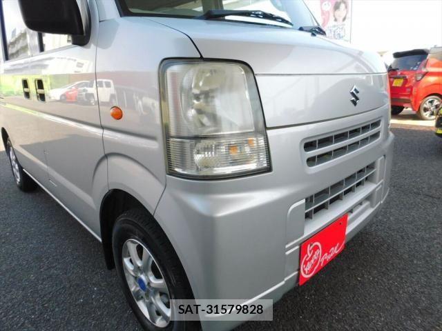 Suzuki EVERY 2010-05 7218254-9