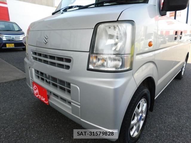 Suzuki EVERY 2010-05 7218254-10