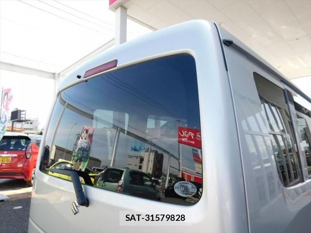 Suzuki EVERY 2010-05 7218254-13