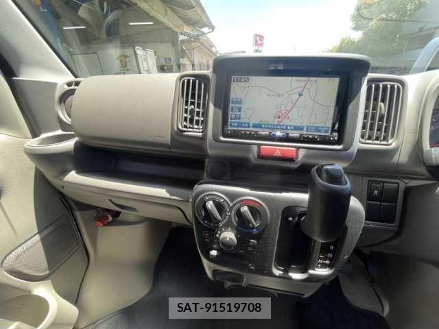 Suzuki EVERY 2020-09 7218270-9
