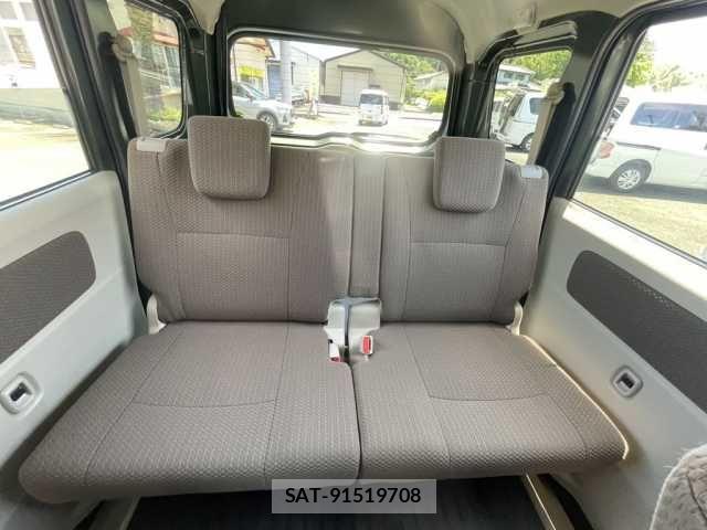 Suzuki EVERY 2020-09 7218270-18