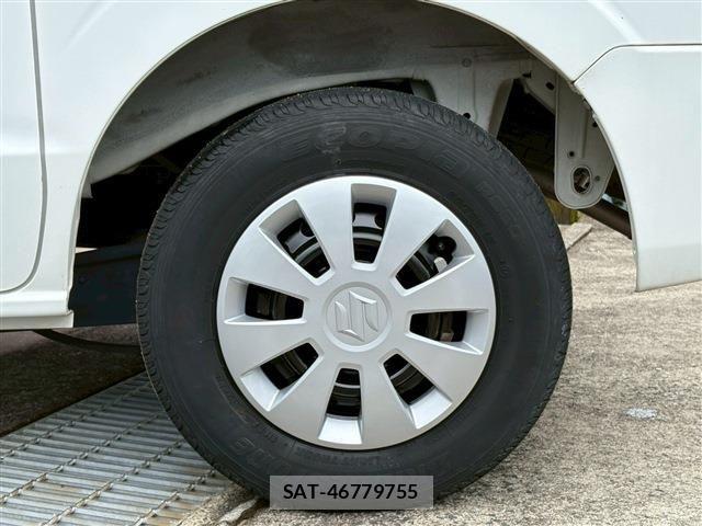 Suzuki EVERY 2022-05 7218281-16