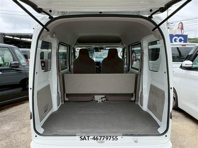 Suzuki EVERY 2022-05 7218281-6