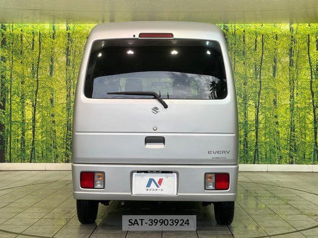 Suzuki EVERY 2015-01 7218259-10